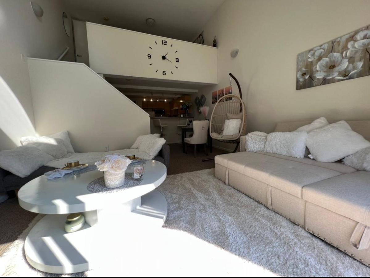 Cozy Downtown Condo Retreat With Space Needle View Σιάτλ Εξωτερικό φωτογραφία