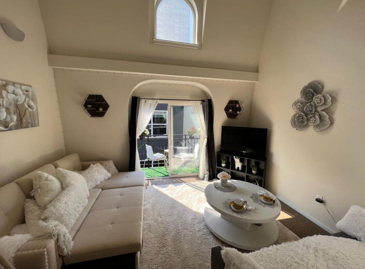 Cozy Downtown Condo Retreat With Space Needle View Σιάτλ Εξωτερικό φωτογραφία