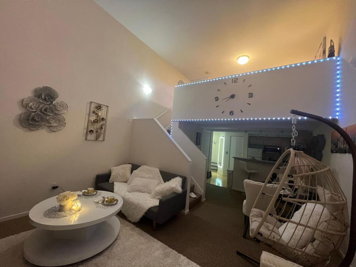 Cozy Downtown Condo Retreat With Space Needle View Σιάτλ Εξωτερικό φωτογραφία